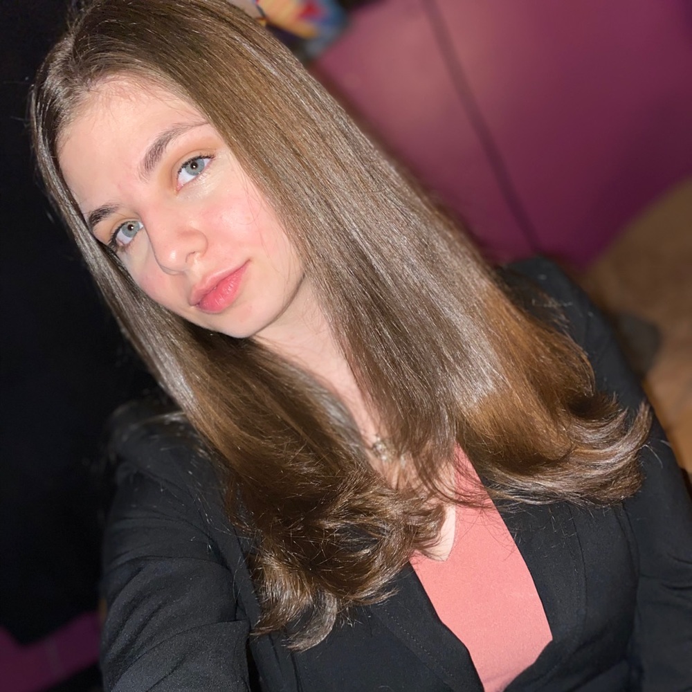 Meet your Posher, Ciara